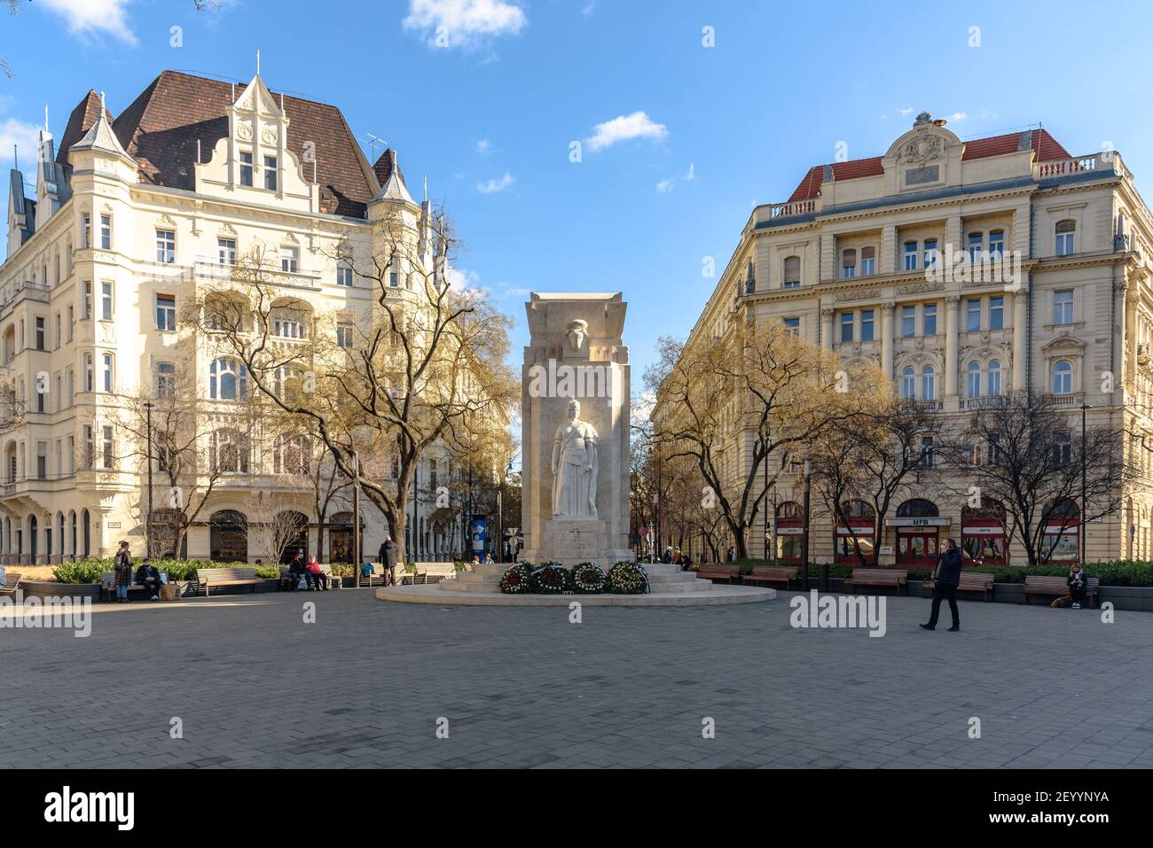 Ein Art-Deco-Denkmal für die ungarischen Opfer des roten Terrors auf Vertanuk tere in Budapest Stockfoto