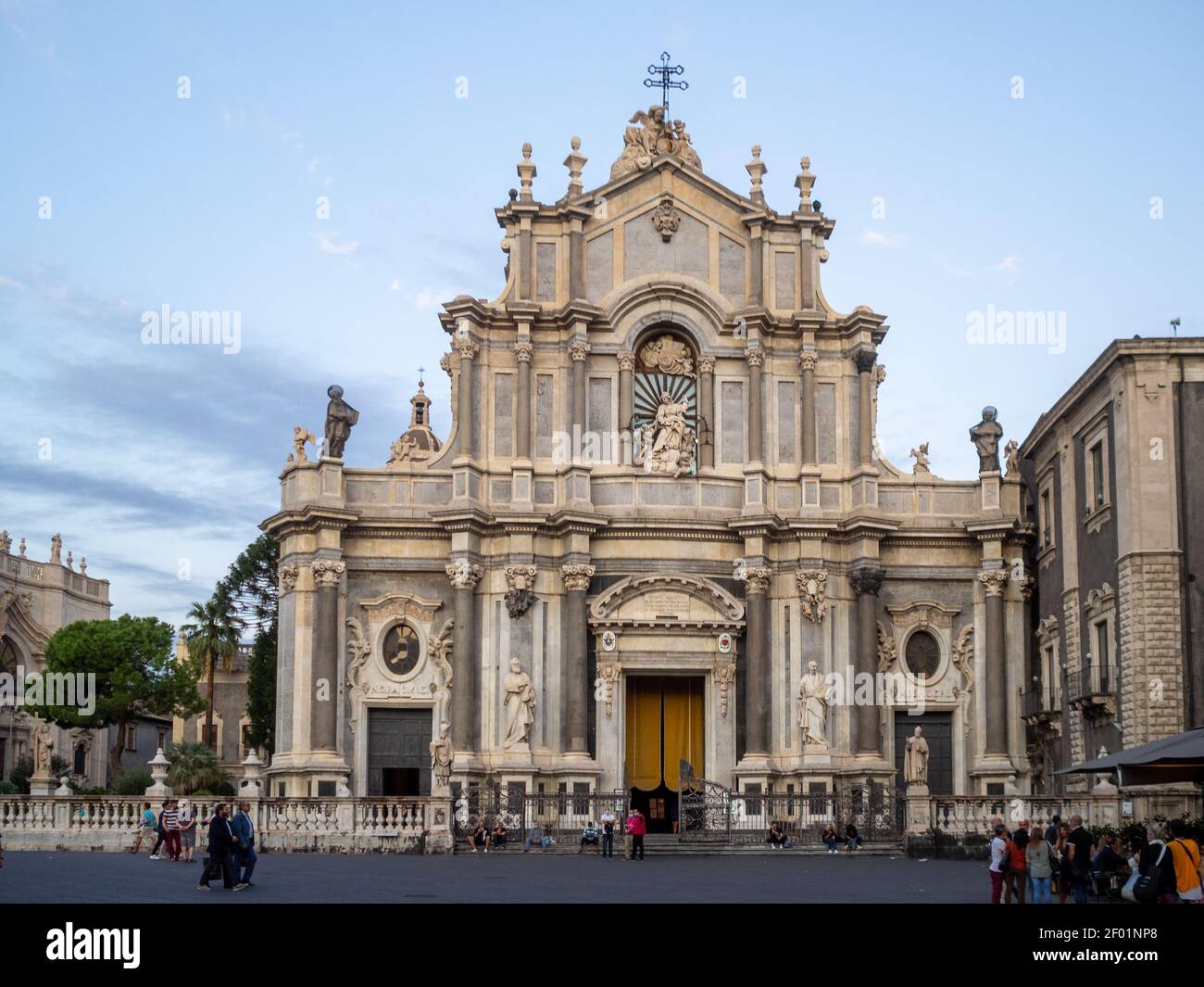 Kathedrale von Catania auf der Piazza del Duomo Stockfoto