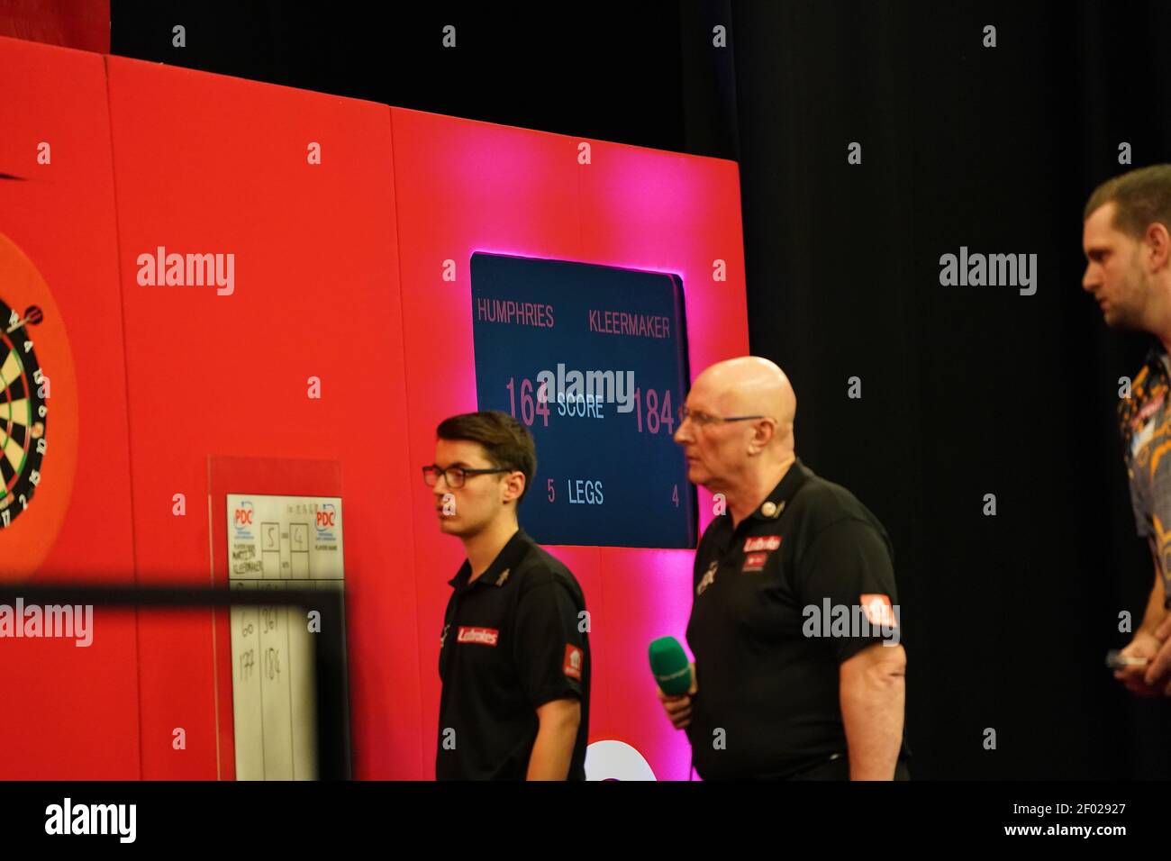 Am zweiten Tag des Ladbrokes UK Open 2021 Turniers in der Marshall Arena, Milton Keynes. Bilddatum: Samstag, 6. März 2021. Stockfoto