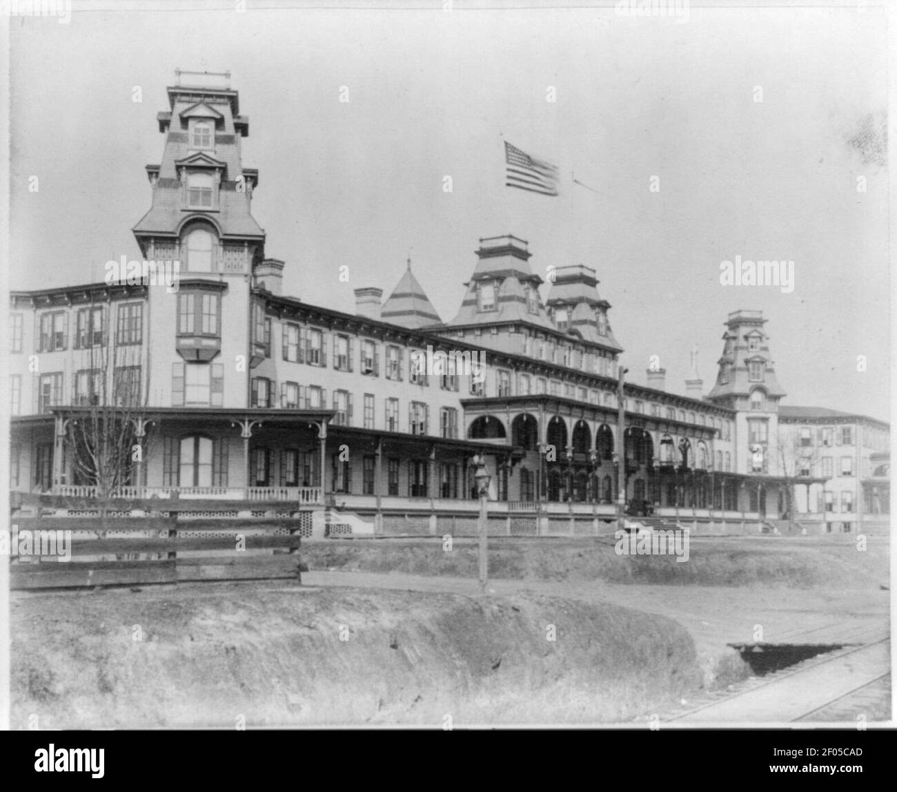 Piney Woods Hotel, Thomasville, Georgien, volle Vorderansicht Stockfoto