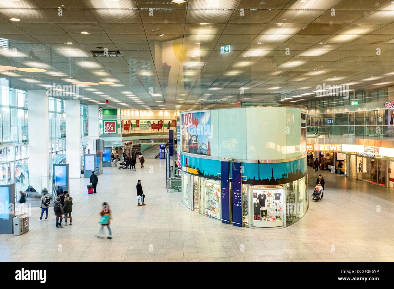 Berlin, deutschland. Ostbanhof's Main Hall an einem Winter, sonntagmorgen. Stockfoto