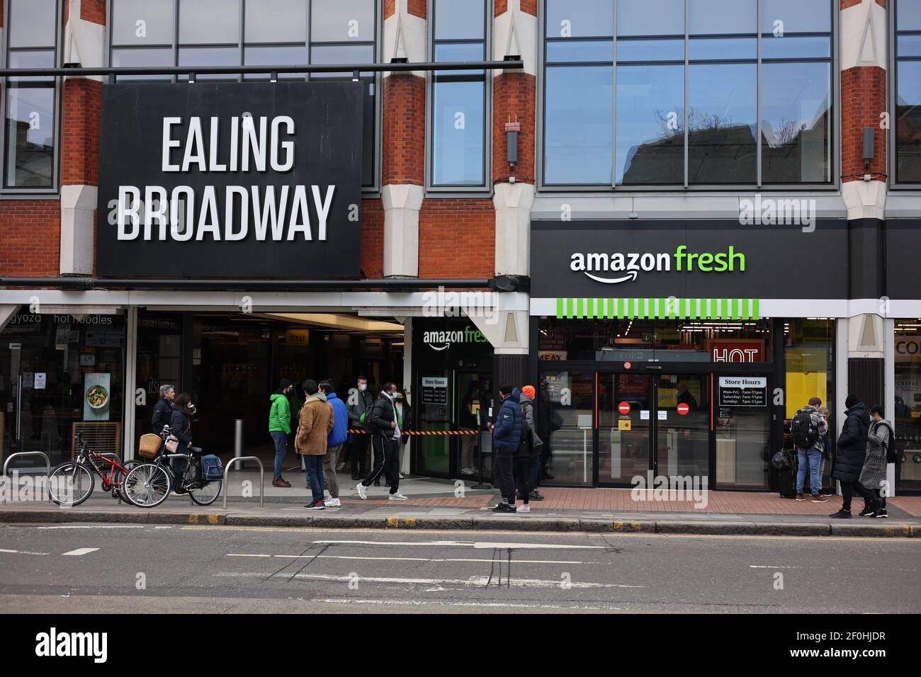 Neuer Amazon Fresh Store - London Stockfoto