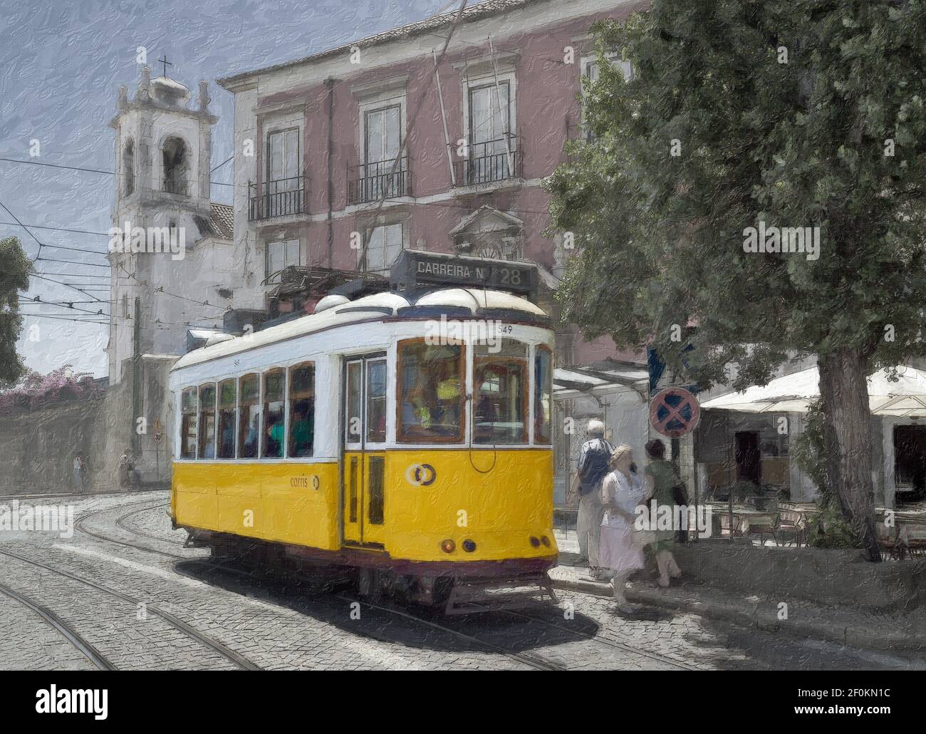 Eine gelbe Straßenbahn, Largo de Santa luzia, Lissabon, Portugal Stockfoto