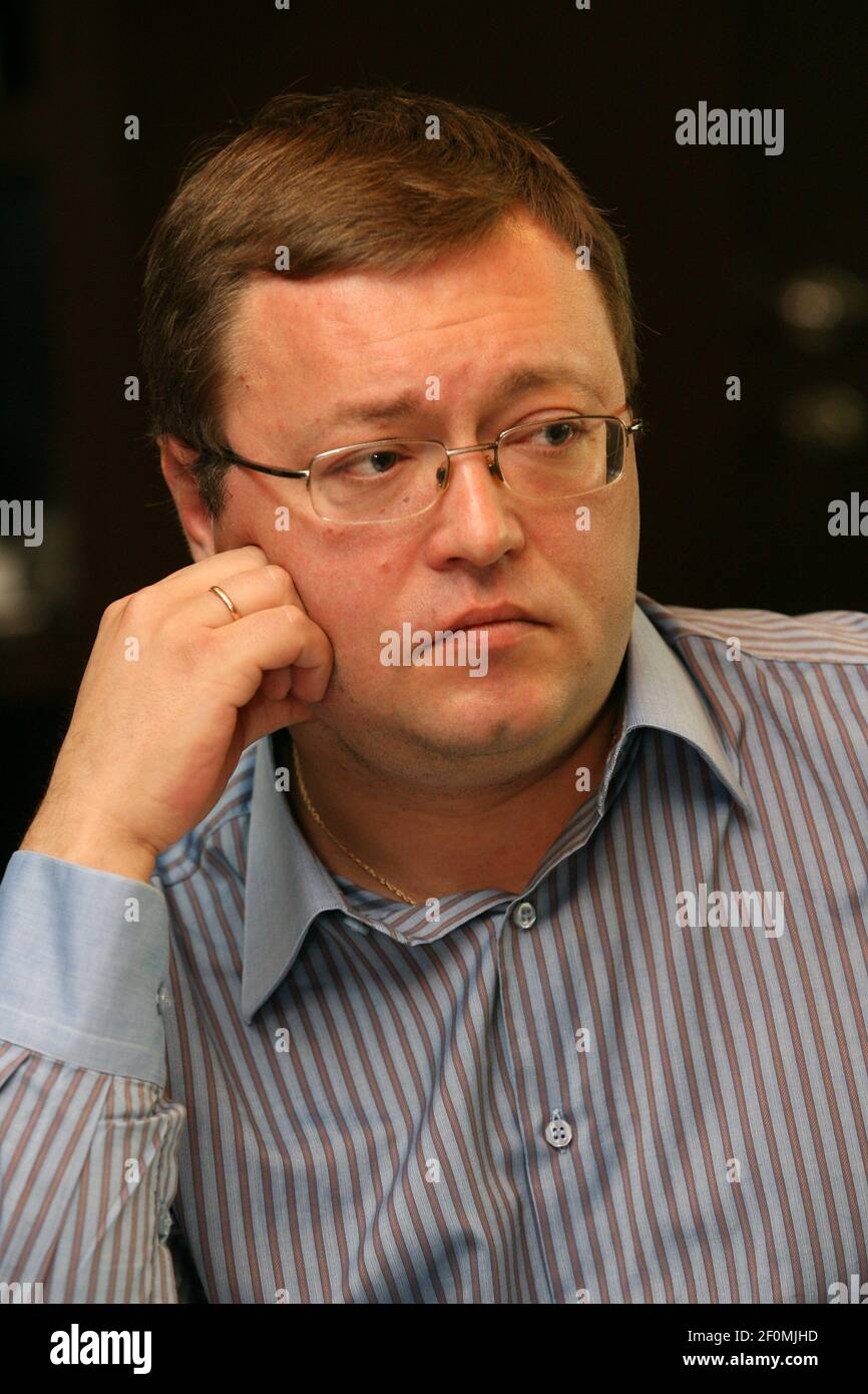 Константин Николаев
