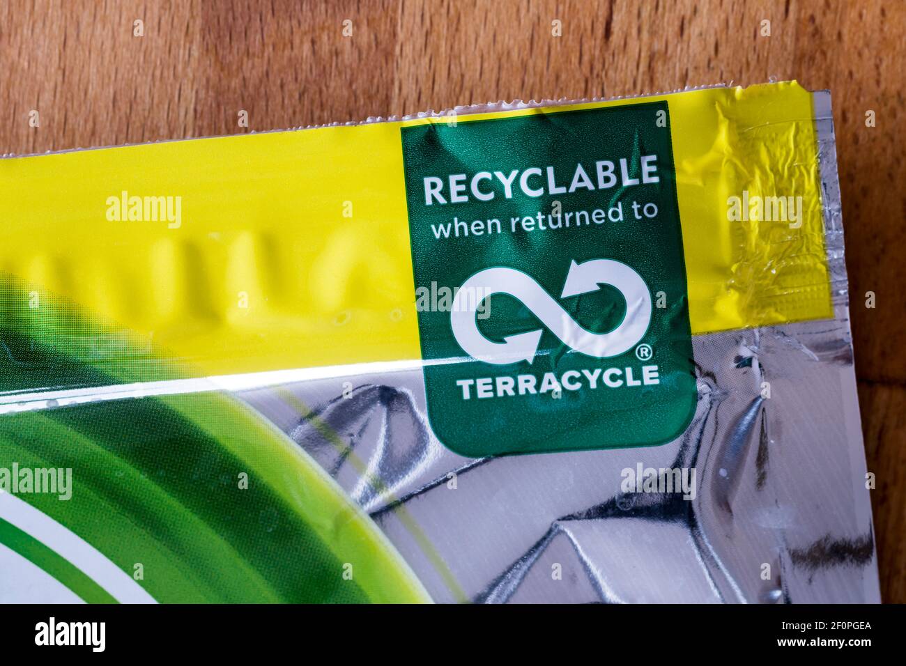 TerraCycle Recycling-Etikett auf der Verpackung eines Pakets von Geschirrspültabletten. Stockfoto