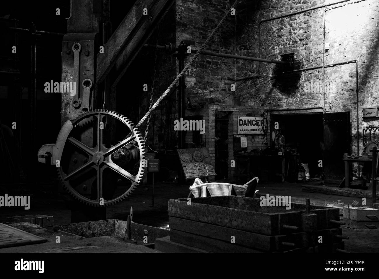 Inneneinrichtung des Casting Room im National Slate Museum im Padarn Country Park, Llanberis, Gwynedd, Nordwales Stockfoto