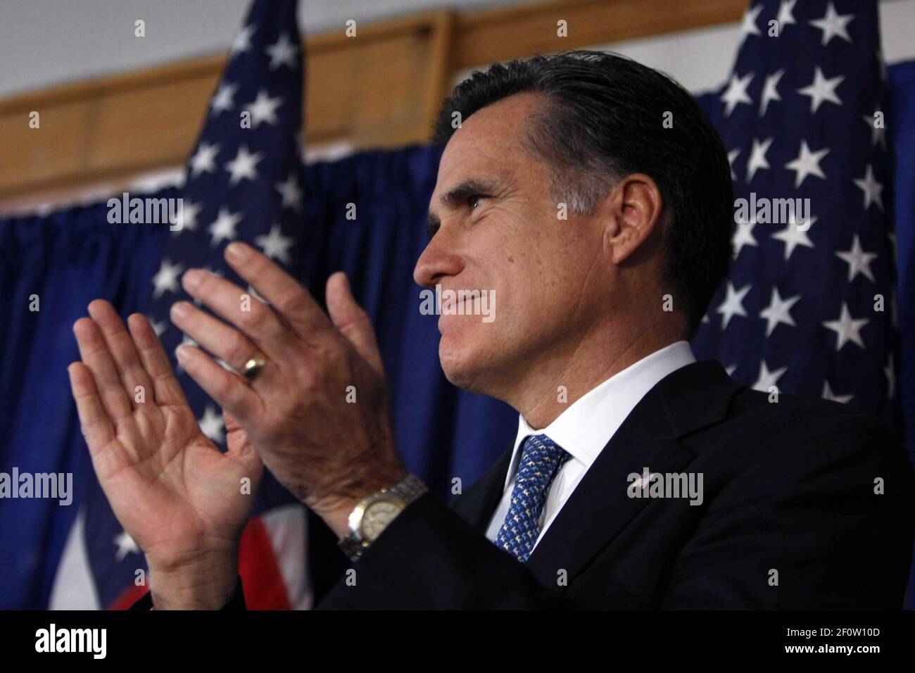 7th. Dezember 2007-des Moines, Iowa, USA-Republikaner Präsidentschaftskandidat, ehemaliger Gouverneur von Massachusetts. Mitt Romney spricht während einer Wahlkampfstation am Fort des Moines Museum and Education Centre am Freitag. Bildnachweis David K. Purdy/ Sipa Press./0807291252 Stockfoto