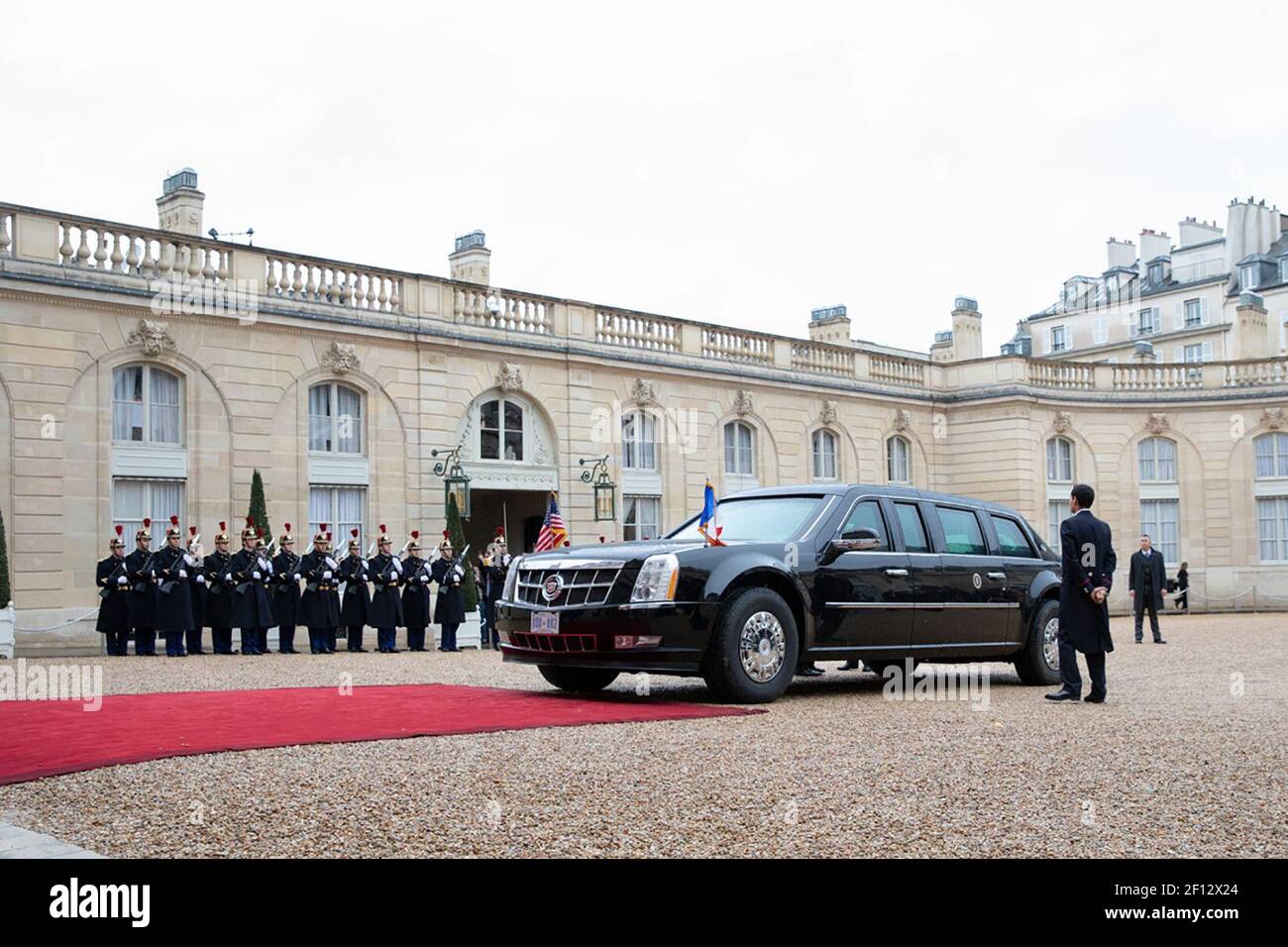 Präsident Donald Trump kommt zum hundertjährigen Waffenstillstandstag zum Mittagessen, das der französische Präsident Emmanuel Macron am Sonntag, den 11 2018. November im Elysee-Palast in Paris veranstaltet. Stockfoto