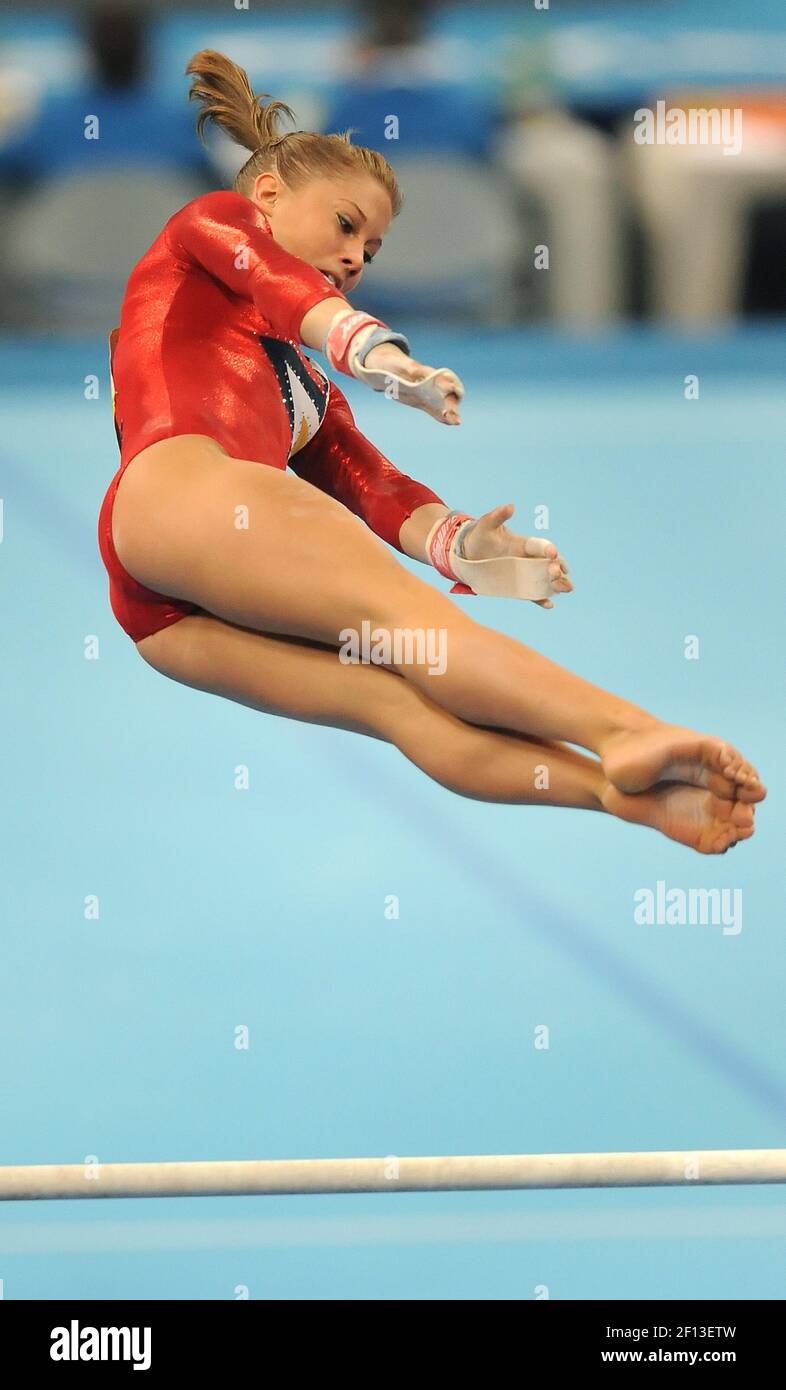 Shawn Johnson aus den Vereinigten Staaten tritt bei den