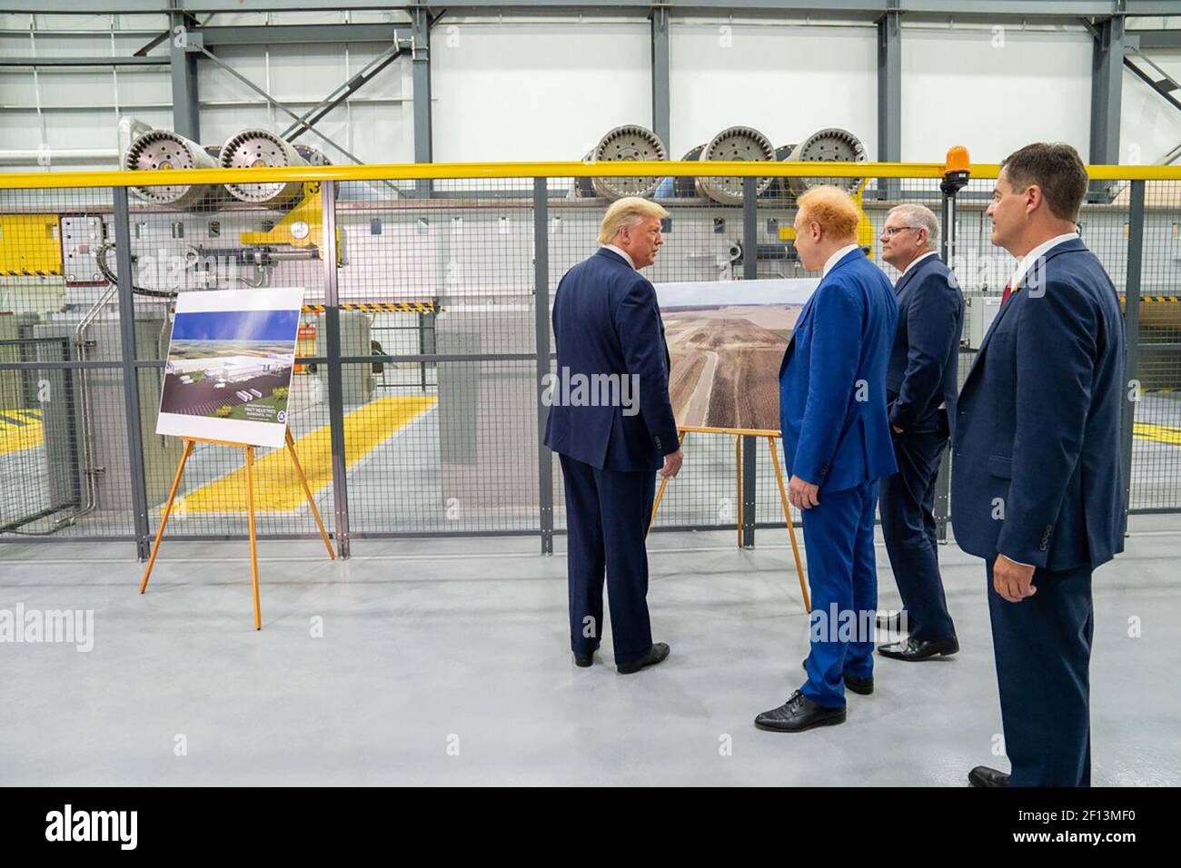 Präsident Donald Trump und der australische Premierminister Scott Morrison besuchen am Sonntag, den 22 2019. September, zusammen mit dem Executive Chairman von Pratt Industries das Werk von Pratt Industries in Wapakoneta Ohio. Stockfoto