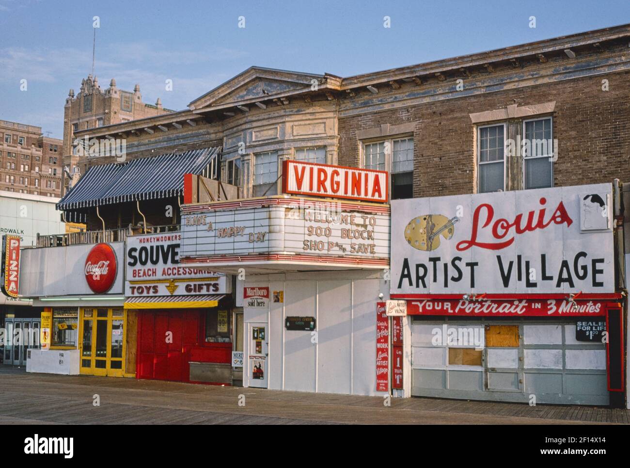 Virginia Theatre - horizontal - The Boardwalk - Atlantic City - New Jersey Ca. 1978 Stockfoto