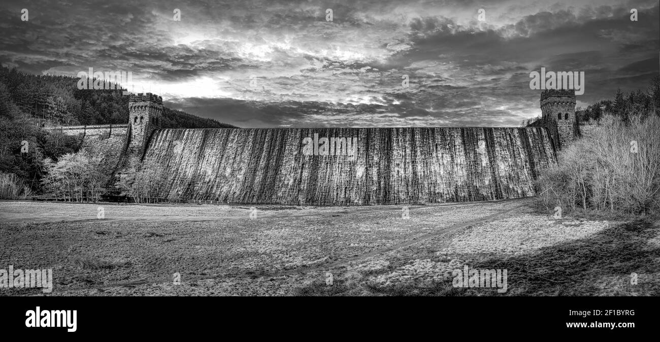 Derwent Dam, Upper Derwent Valley, Derbyshire Peak District, Derbyshire, Großbritannien. Stockfoto