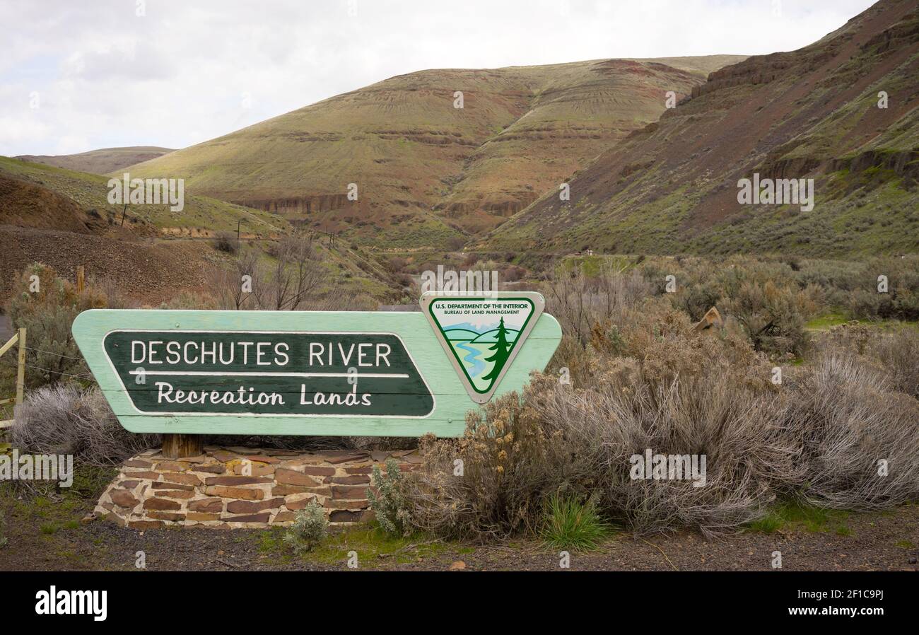 Deschutes River Recreation Lands Sign US Department of the Interior Stockfoto