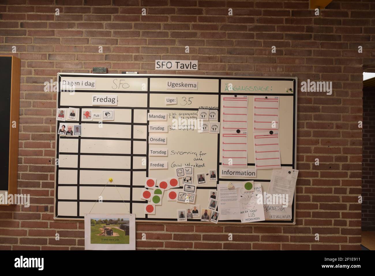 Ein wöchentliches Plantafel an einer Schule für Pfadfinder Stockfoto