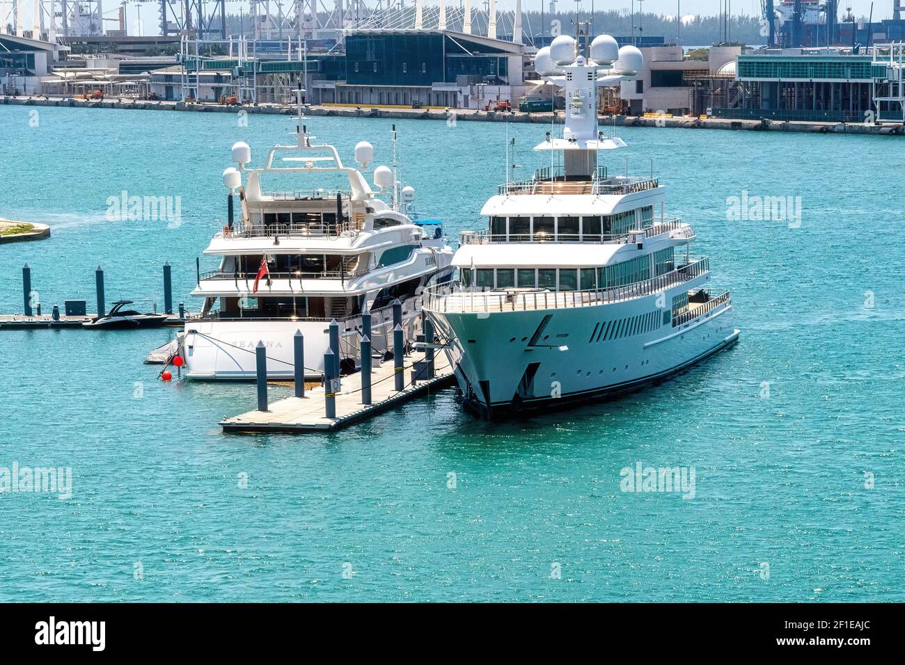 Yacht im Yachthafen in Miami, Florida, USA Stockfoto