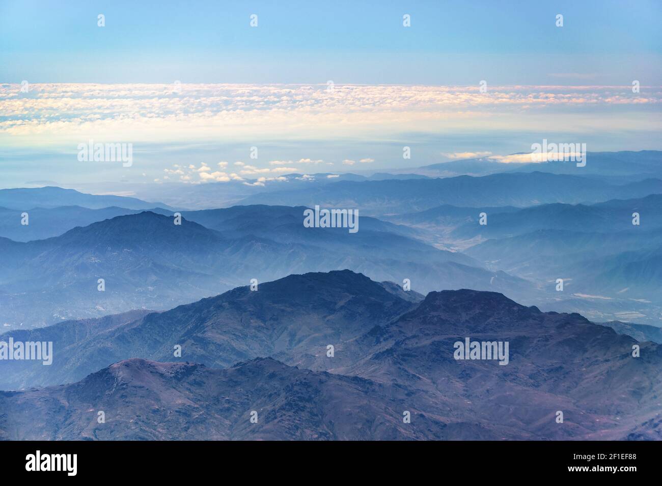 Chilenische Andenberge, Luftaussicht Stockfoto