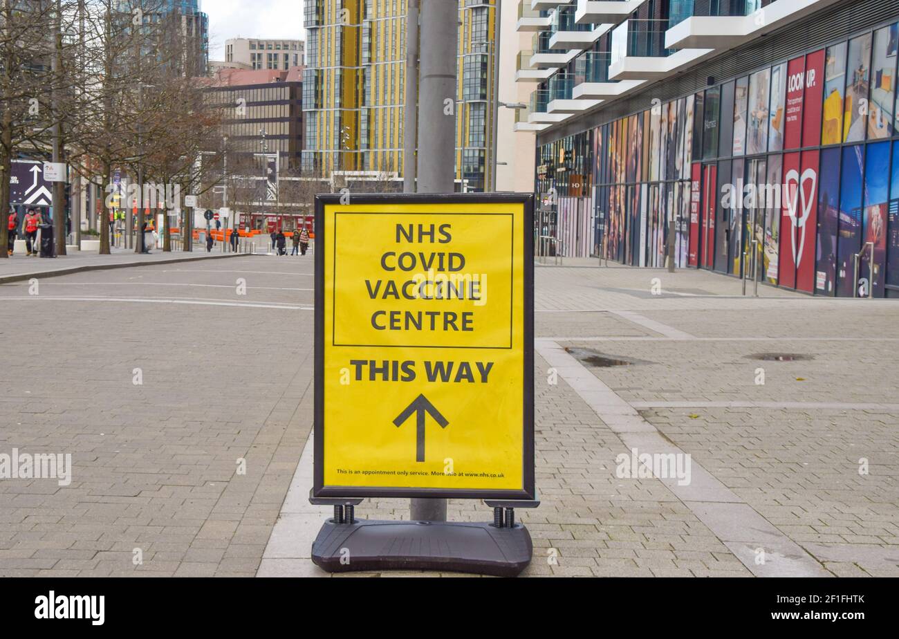 NHS Covid Vaccine Centre in, Wembley, London, Großbritannien. Stockfoto