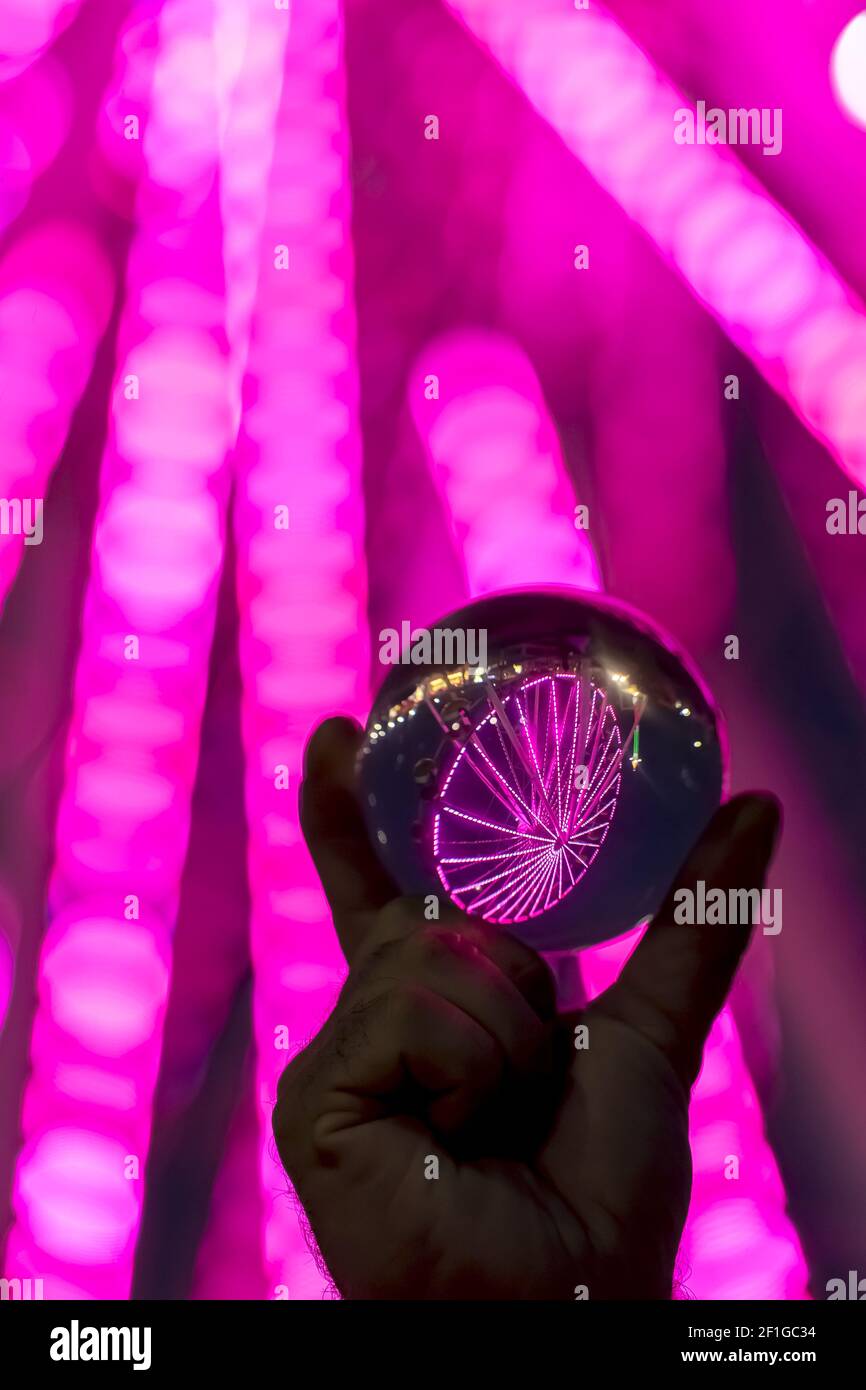 Abstrakte Ansicht eines sich bewegenden Riesenrads Stockfoto