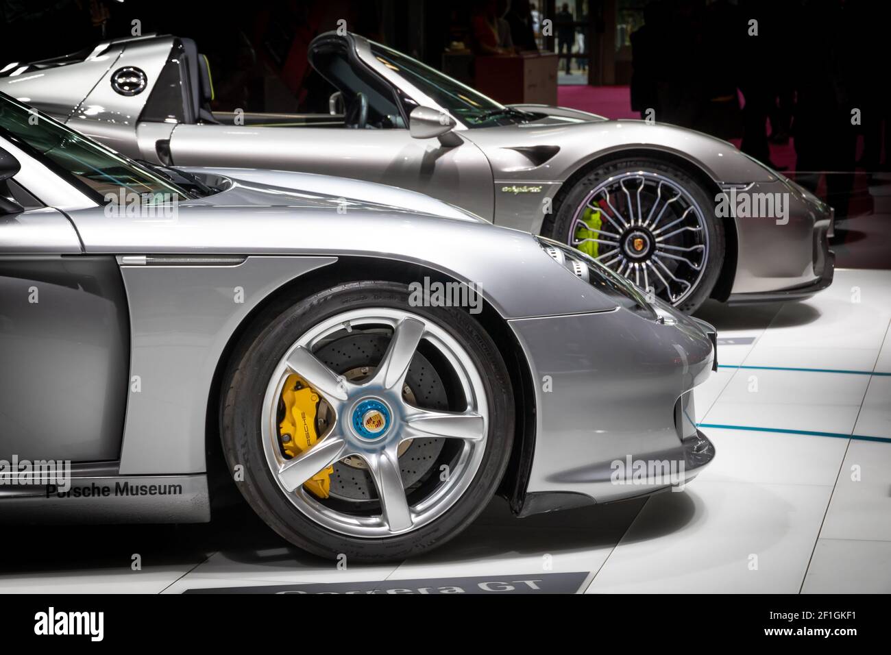 Klassische Porsche-Sportwagen auf dem Pariser Automobilsalon. Frankreich - 3. Oktober 2018 Stockfoto