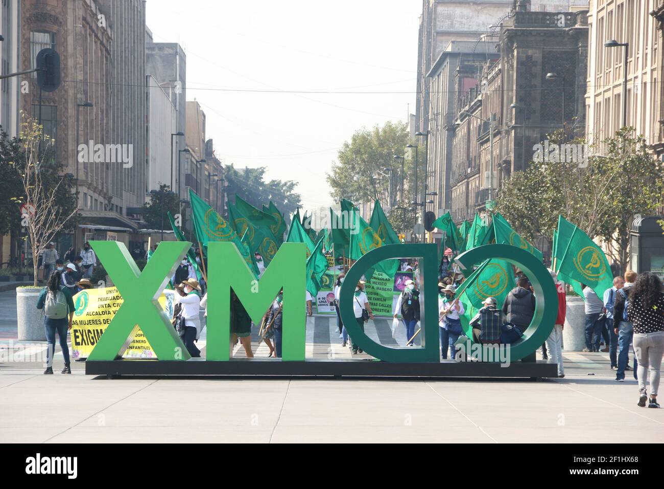 Mexiko-Stadt, 8. März 2021. Proteste in Zocalo und im Nationalpalast während des Internationalen Frauentags Credit: Andrea Quintero/Alamy Live News Credit: Andrea Quintero/Alamy Live News Stockfoto