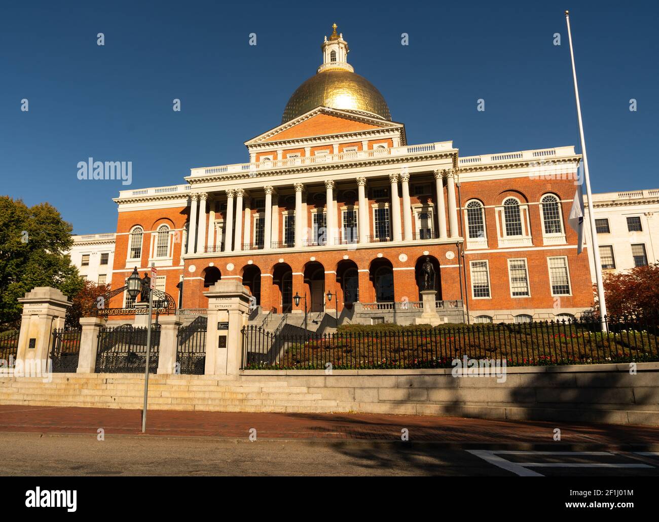Front Bulfinch Eingang Massachusetts State House Capital Building Boston Stockfoto