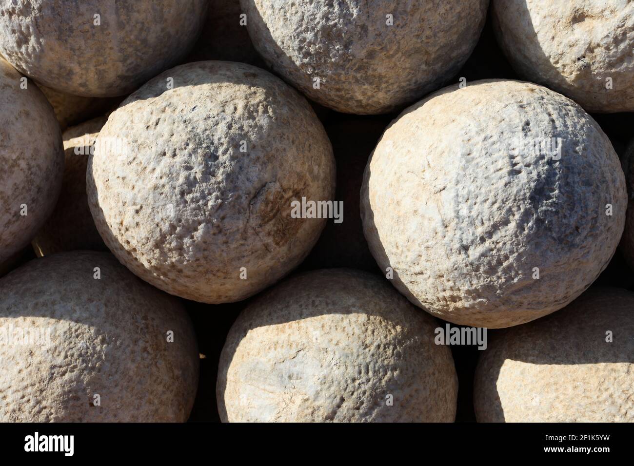 Old Stone Cannonball Stockfoto