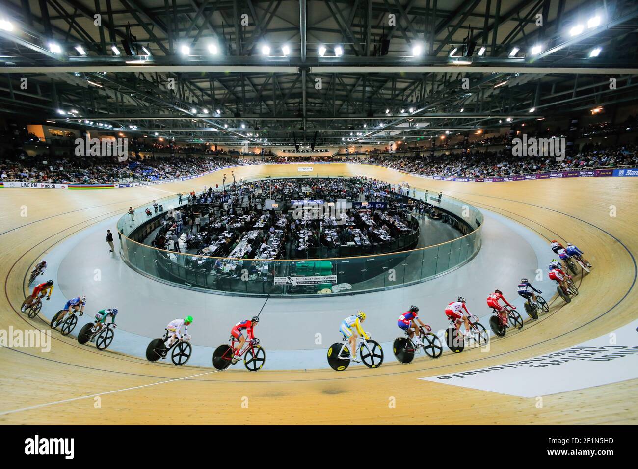 Illustration des Damen-Punkterennens während der UCI-Bahn-Radweltmeisterschaften auf dem Nationalen Velodrom, am 18. Und 22. Februar 2015 in Saint-Quentin-en-Yvelines, Frankreich. Foto Stephane Allaman / DPPI Stockfoto