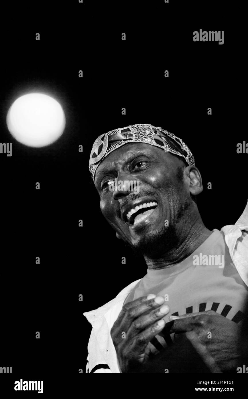 Michael Bunel / Le Pictorium - Jimmy Cliff, geboren James Chambers - 28/07/2011 - Frankreich - Jimmy Cliff, geboren James Chambers, ist ein jamaikanischer Reggae-Sänger, geboren am 1. April 1948 im Somerton District von St. James Parish in Jamaica. Juli 28, 2011. Bagnols sur Ceze, Frankreich. Stockfoto