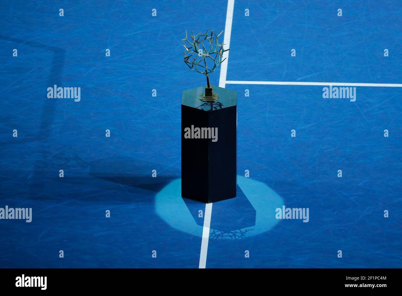 Trophäendarstellung beim Finale des Tennisspiels BNP Paribas Masters Paris 2016 am 6. November 2016 in der AccorHotels Arena in Paris, Frankreich - Foto Stephane Allaman / DPPI Stockfoto