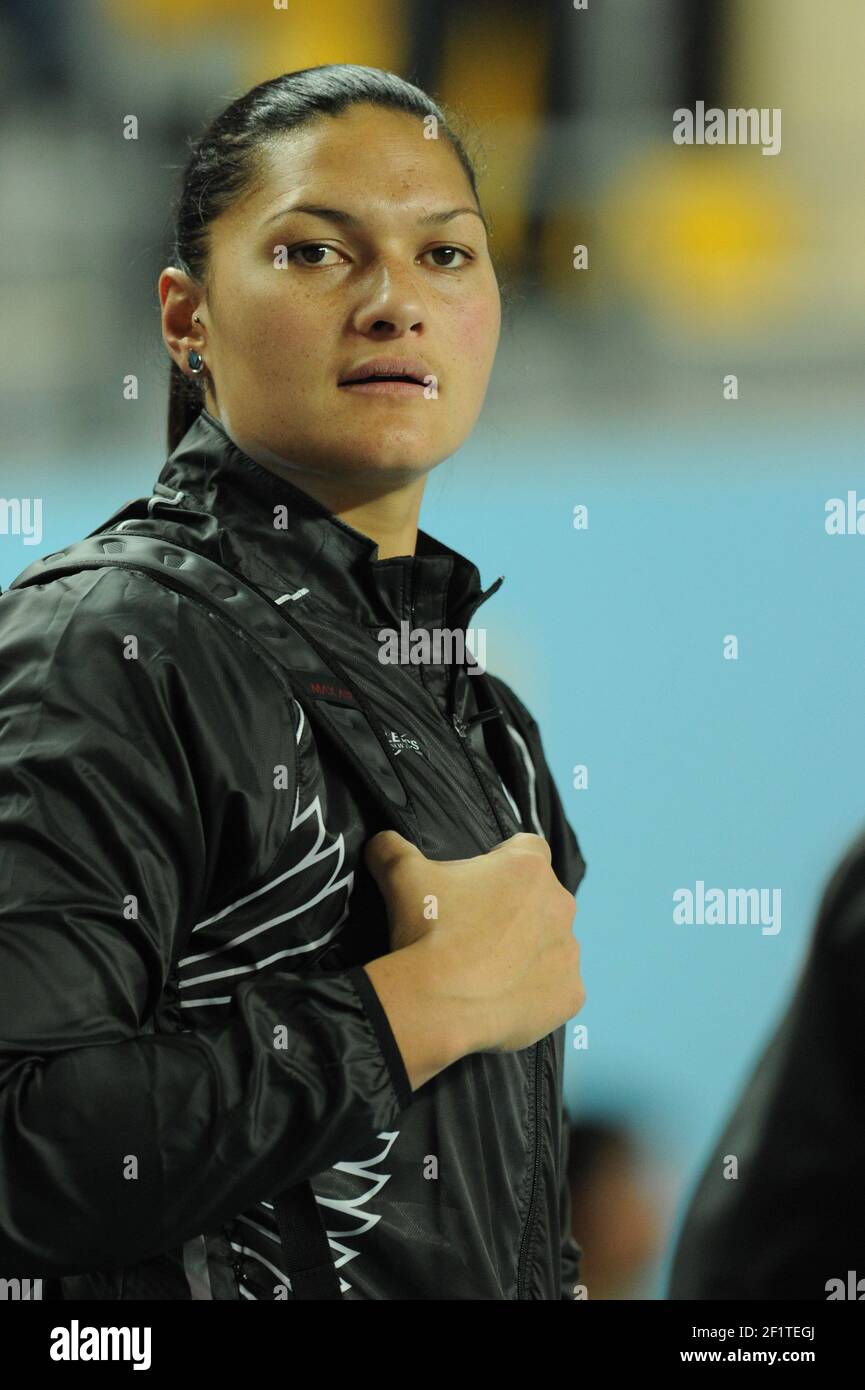 LEICHTATHLETIK - WELTMEISTERSCHAFTEN IN DER HALLE 2012 - ISTANBUL (TUR) 09 BIS 11/03/2012 - FOTO : STEPHANE KEMPINAIRE / KMSP / DPPI - DREISPRUNG - MÄNNER - QUALIFIKATION - VALERIE ADAMS (FRA) Stockfoto