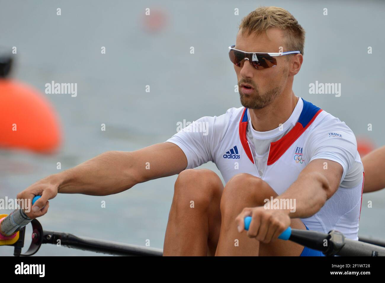 LONDON OLYMPISCHE SPIELE 2012 - ETON DORNEY RUDERZENTRUM , LONDON (DE) - 01/08/2012 - FOTO : POOL / KMSP / DPPIROWING - MEN'S S VIERFACHSCHÄDEL - ADRIEN HARDY (FRA) Stockfoto