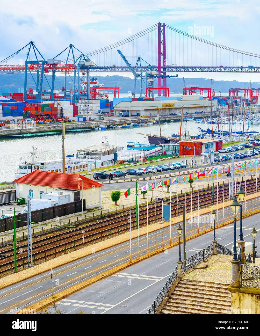 Treppen, Hafen, Fracht, Brücke, Lissabon Stockfoto