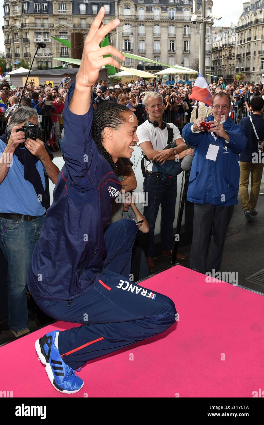 Der französische Athlet Pascal Martinot-Lagarde kommt von der Leichtathletik-Europameisterschaft zurück, am 18. August 2014 im Bahnhof Lyon in Paris. Foto Philippe Millereau / KMSP / DPPI Stockfoto