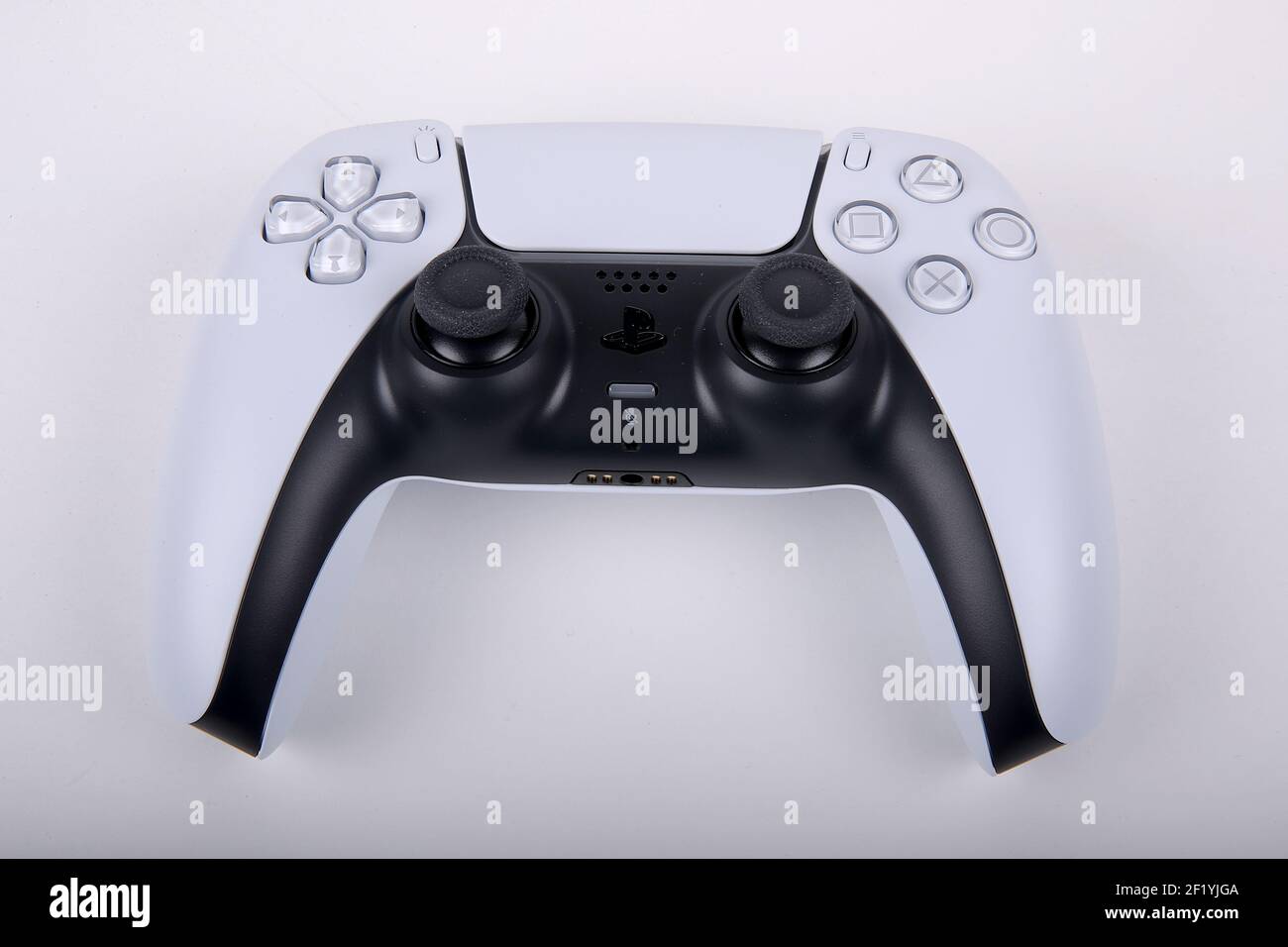Neuer PS5 Controller. Ontario, Kanada. Luke Durda/Alamy Stockfoto