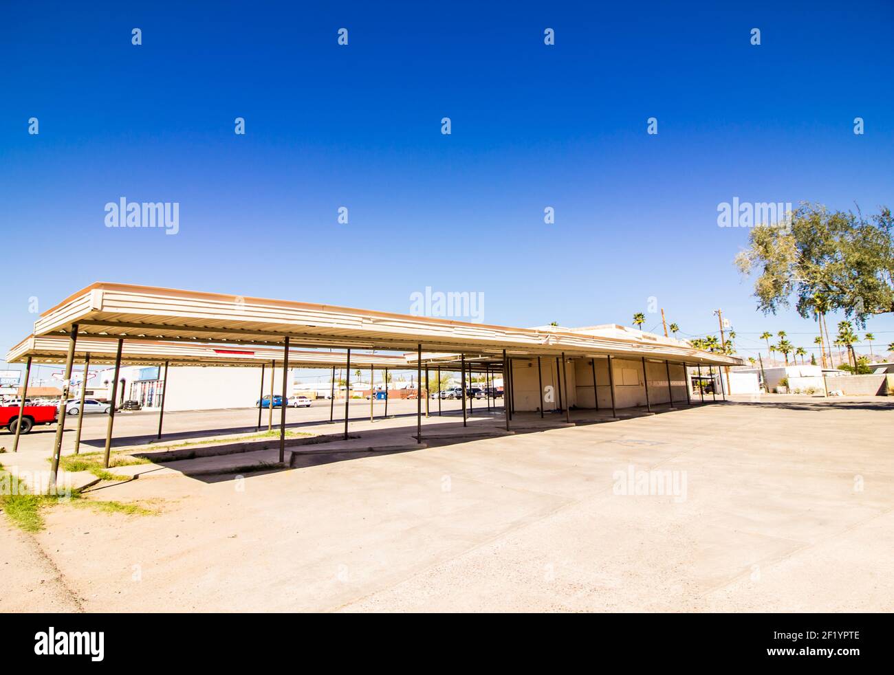 Old Abandoned Drive Up Fast Food Restaurant Stockfoto