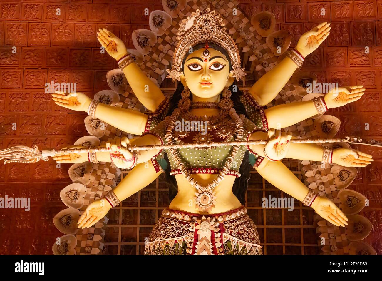 Hindu Göttin Durga Ton Idol für Festival Hintergrund Stockfoto