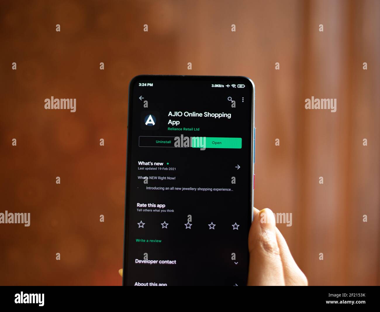Assam, indien - 9. Juli 2020 : Ajio eine Online-Shopping-App. Stockfoto