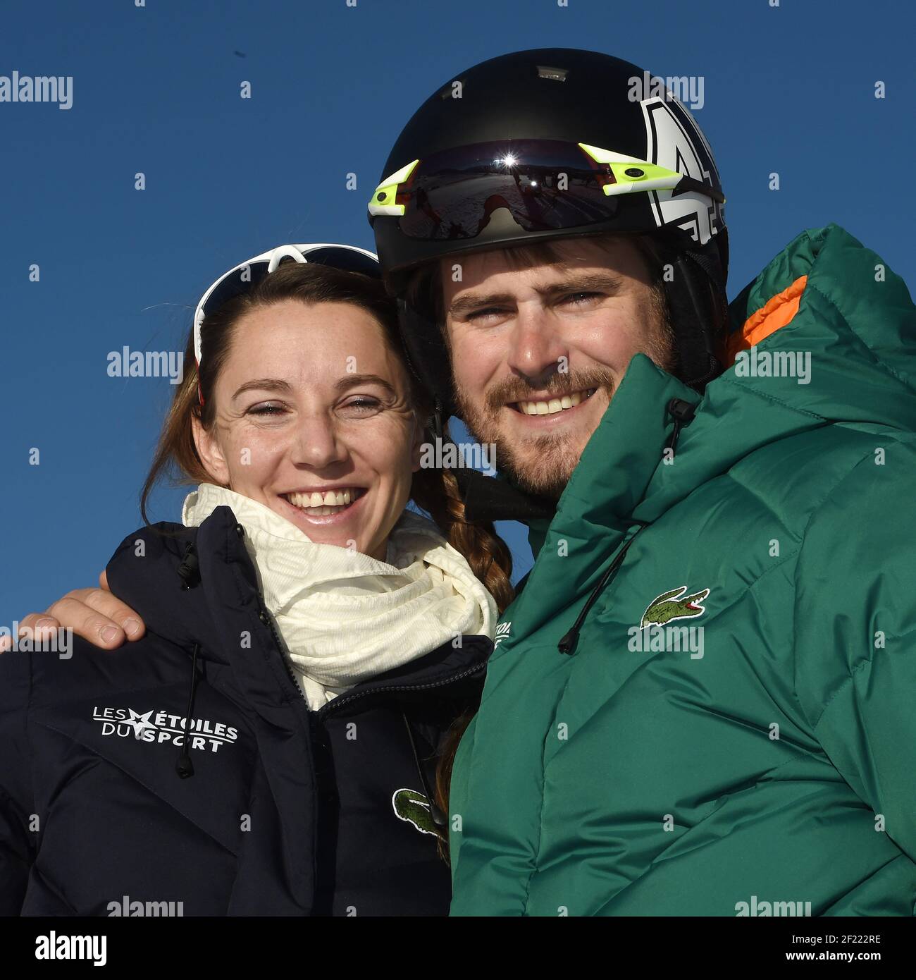 Handisport-Athletin Marie-Amelie Le fur und Bogenschießen Jean-Charles Valladont während der Etoiles du Sport 2016 in La Plagne, Frankreich, am 12. Dezember 2016 - Foto Philippe Millereau / KMSP / DPPI Stockfoto