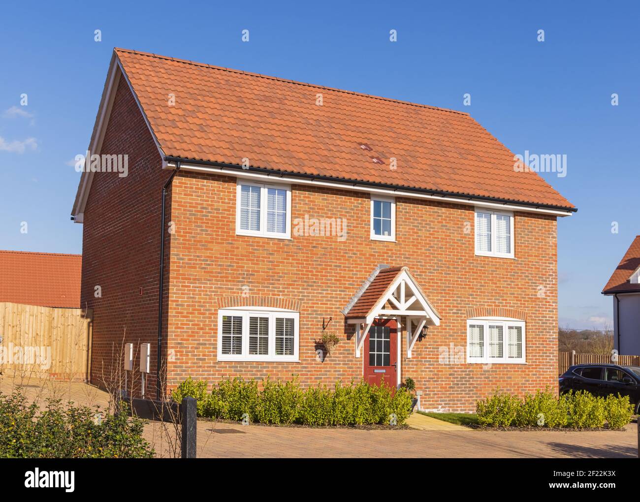 Neubau in der neuen St. Michael's Hurst Wohnsiedlung in Bishop's Stortford, Hertfordshire. VEREINIGTES KÖNIGREICH Stockfoto