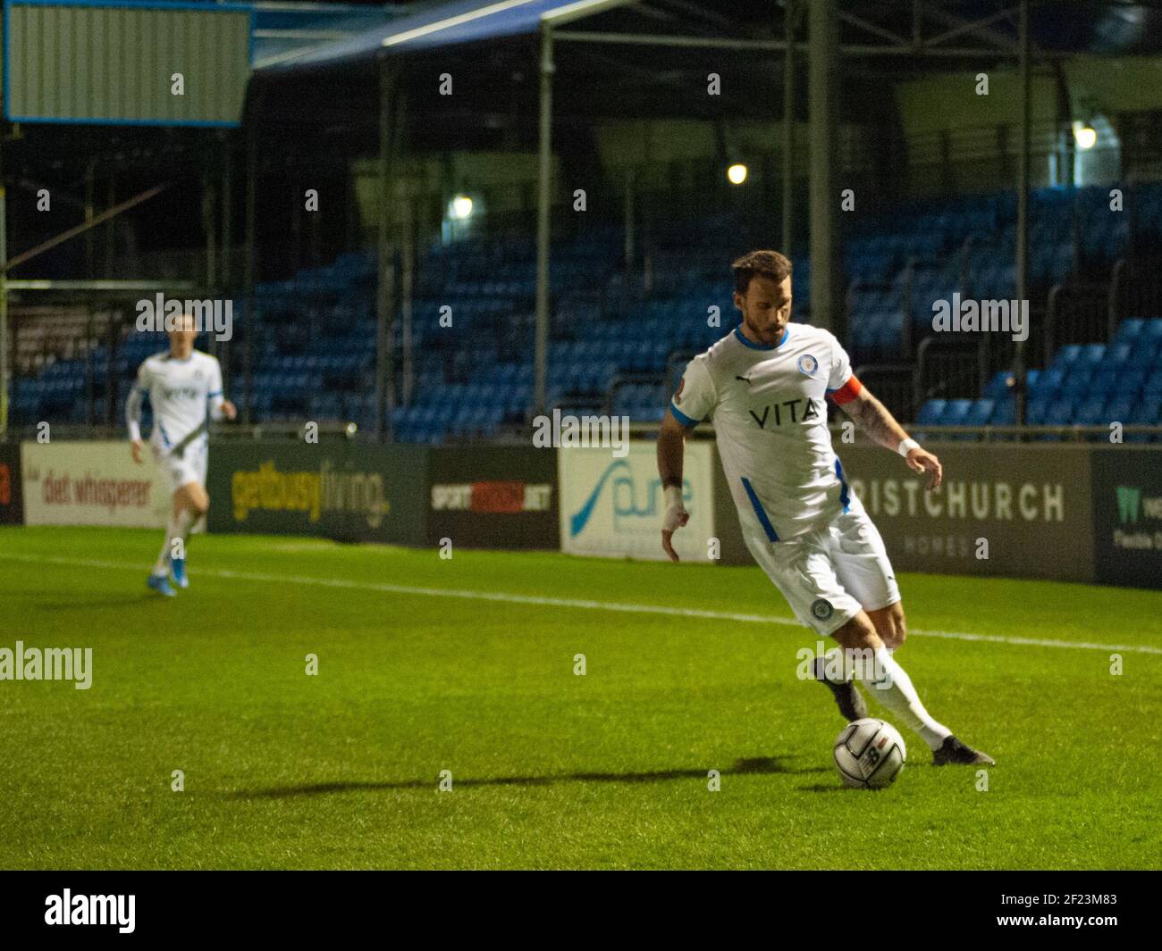 Solihull, Großbritannien. März 2021, 09th. Liam Hogan (Stockport County #4) während des Vanarama National League Spiels zwischen Solihull Moors & Stockport County FC im SportNation.bet Stadion in Solihull, England Credit: SPP Sport Press Photo. /Alamy Live Nachrichten Stockfoto