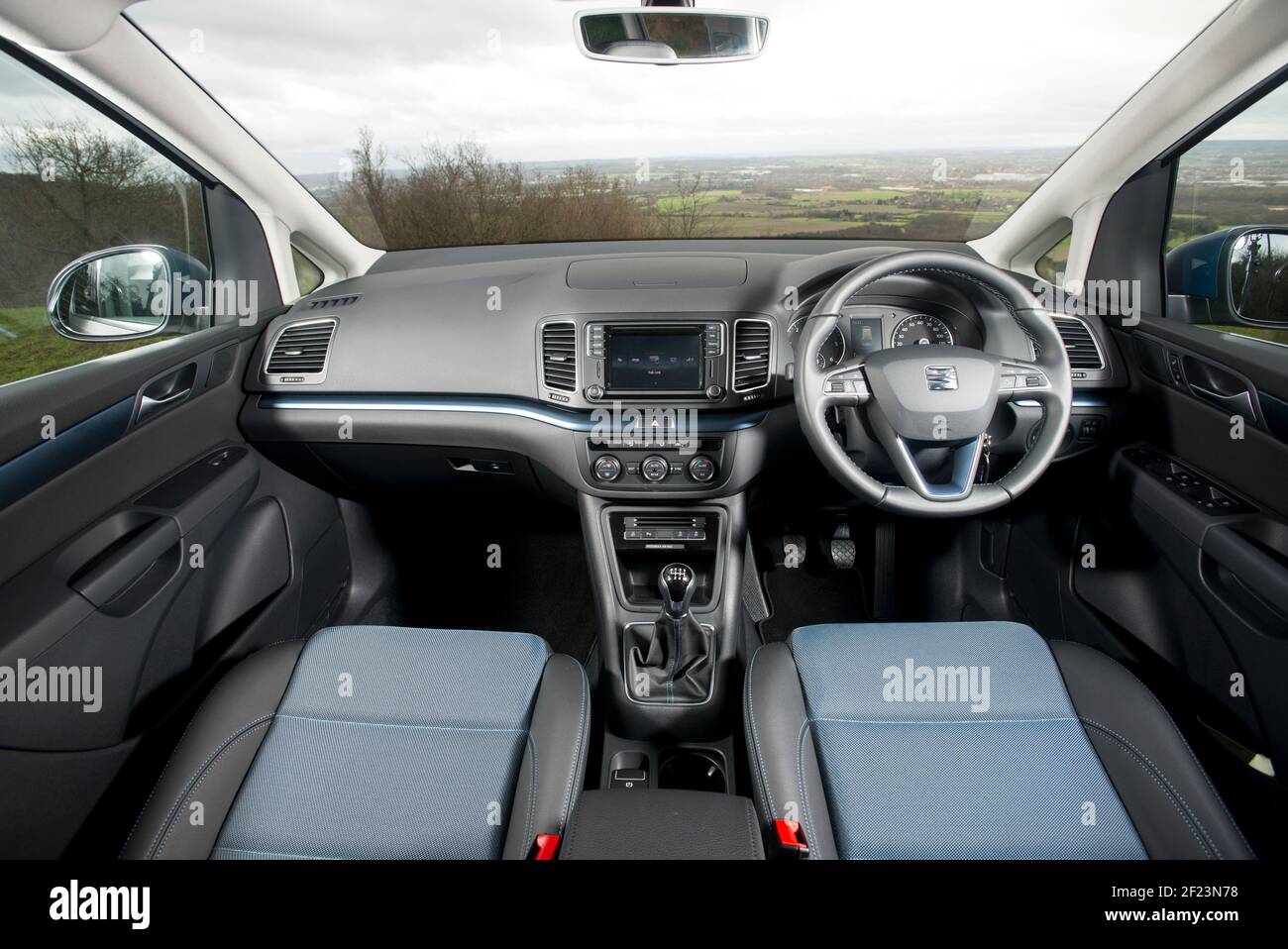 Alhambra People Carrier mit 2016 SITZPLÄTZEN, MPV Stockfoto