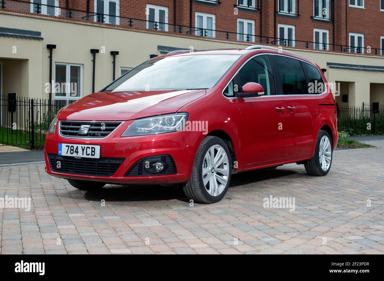 Alhambra People Carrier mit 2016 SITZPLÄTZEN, MPV Stockfoto