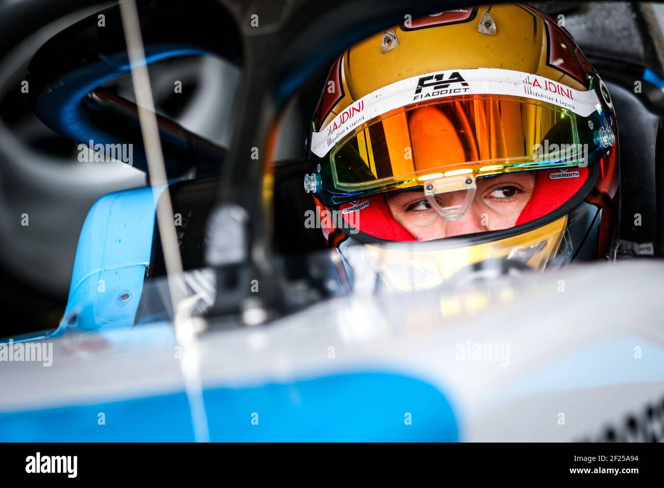 Zendeli Lirim (ger), MP Motorsport, Dallara F2, Portrait während des Vorsaison-Tests der FIA Formel 2 2021 vom 8. Bis 10. März 2021 auf dem Bahrain International Circuit, in Sakhir, Bahrain - Foto Sebastiaan Rozendaal / Dutch Photo Agency / DPPI / LiveMedia Stockfoto