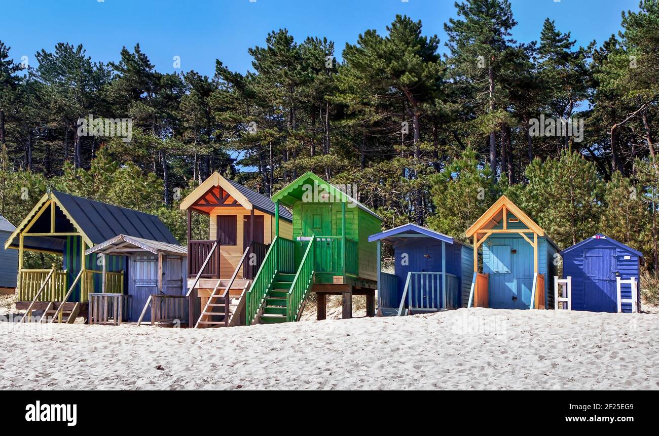 Einige farbenfrohe Strandhütten in Wells Next the Sea Stockfoto