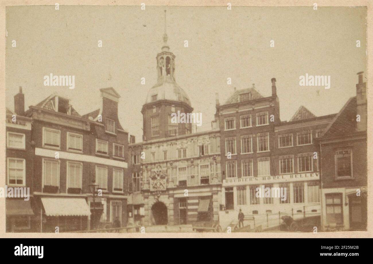 Blick auf das Haupttor in Dordrecht; Dordrecht. Der Großkopf Port.Part oder Fotoalbum mit Aufnahmen von Städten in Nord- und Südholland und Utrecht. Stockfoto
