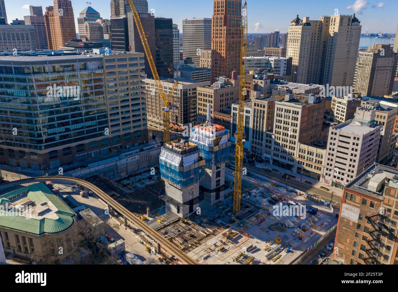 Detroit, Michigan - Bau eines Wolkenkratzers, der eines der höchsten Gebäude in Michigan sein wird. Das Gebäude, auf dem Gelände des alten Hudson's Stockfoto