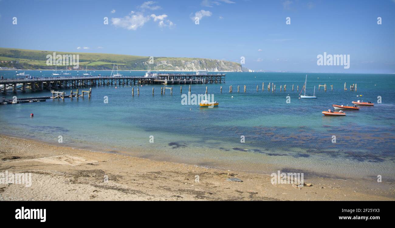 Swanage Piers alt und neu, Dorset, England Stockfoto