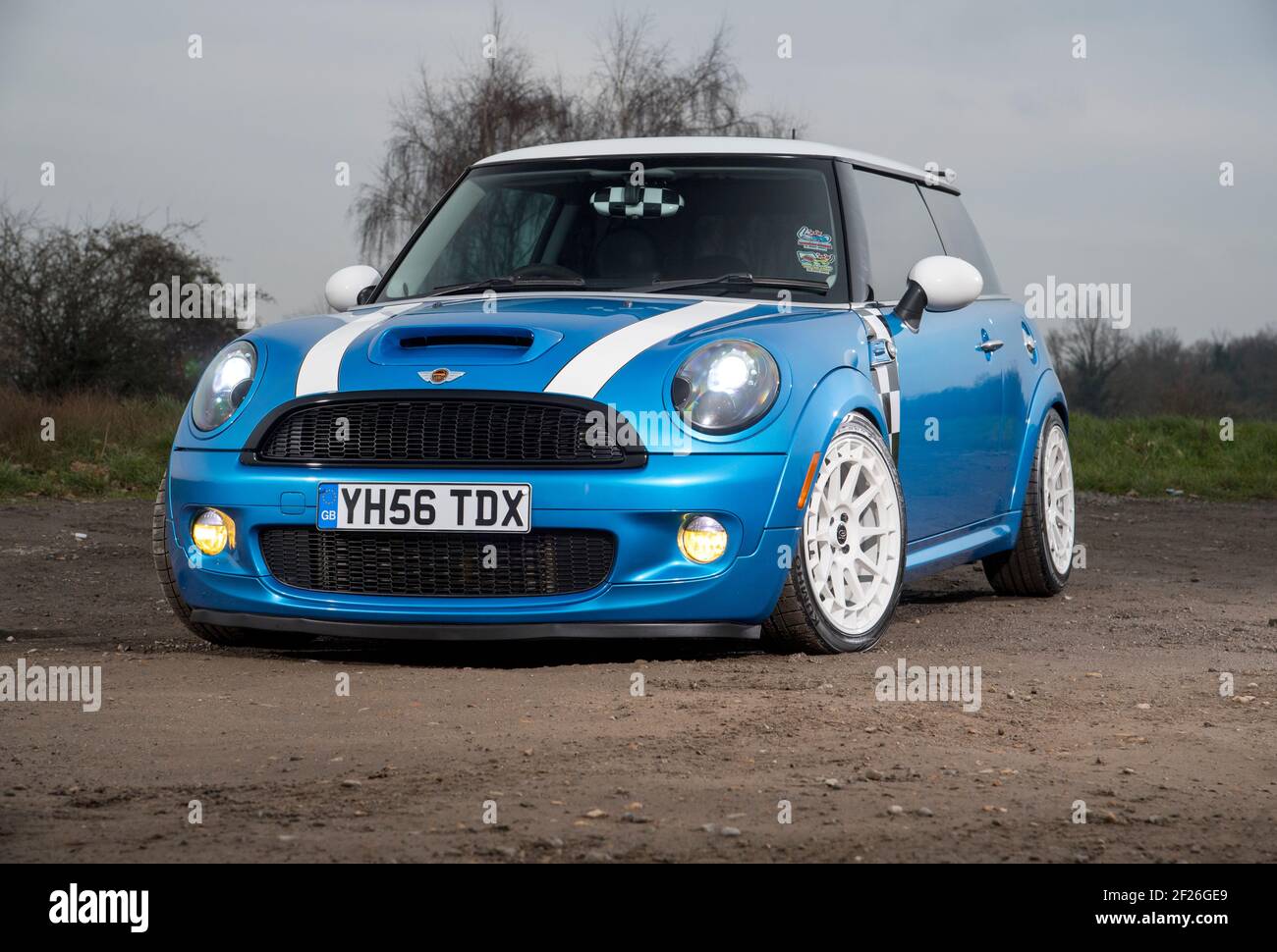 Modifiziertes R56 Mini Cooper S kompaktes britisches Heißluke-Auto Stockfoto