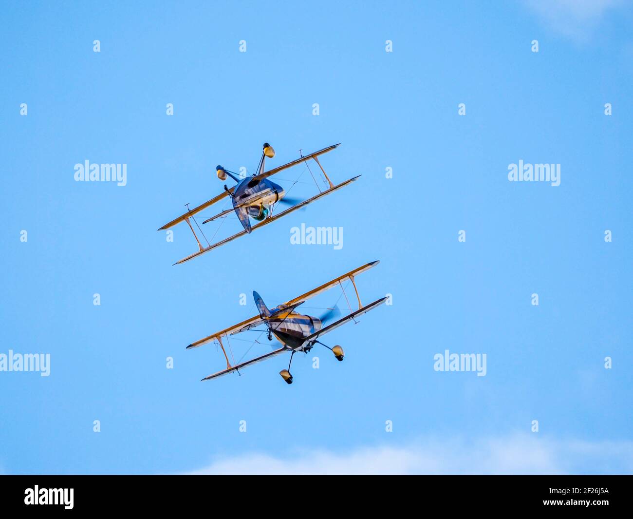 Die Trig Aerobatic Team über Biggin Hill Airport fliegen Stockfoto