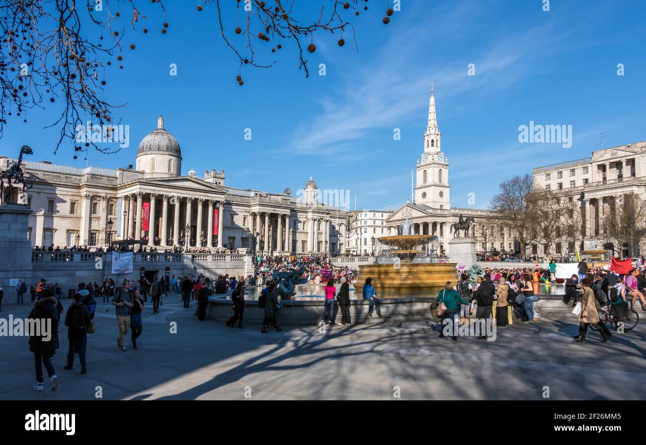 Kundgebung zur Beendigung der männlichen Gewalt gegen Frauen auf dem Trafalgar Square Stockfoto